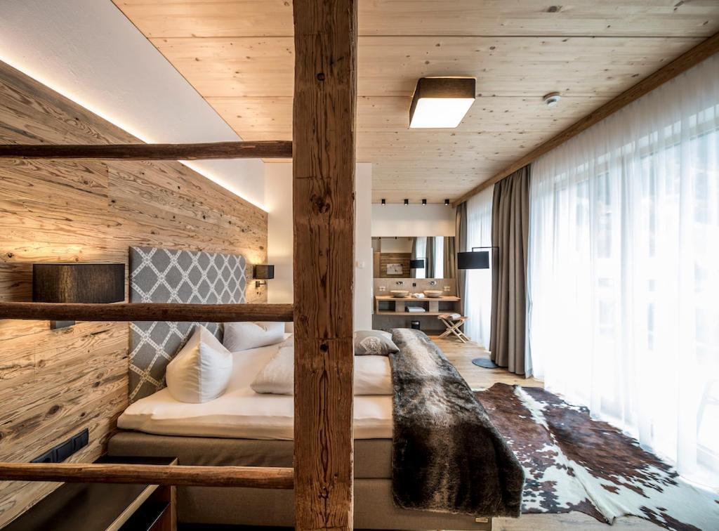 Post Hotel Paznaun Зее Екстериор снимка
